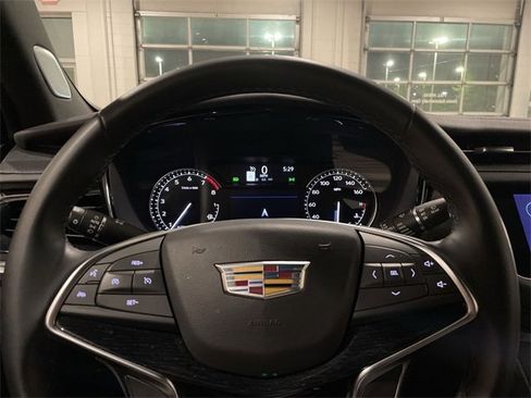 Certified 2025 Cadillac XT5 Premium Luxury image 18