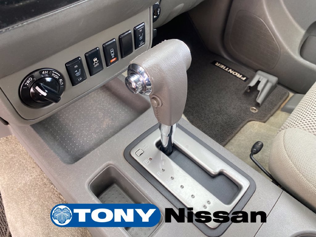 Used 2017 Nissan Frontier SV w/ SV Value Truck Package AWD/4WD image 35