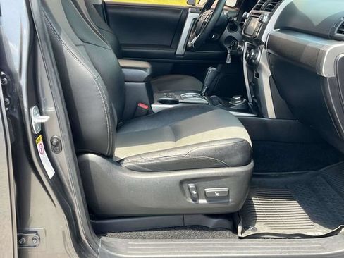Used 2016 Toyota 4Runner SR5 Premium AWD/4WD image 25