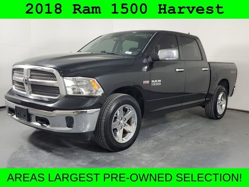 Used 2018 RAM 1500 SLT image 3