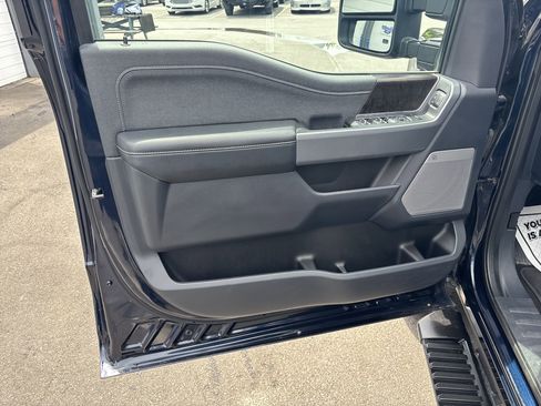 Used 2024 Ford F350 Lariat w/ Camper Package image 16