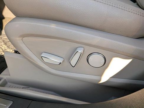 Certified 2023 Lincoln Nautilus AWD w/ Premium Package image 27