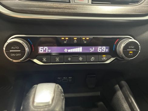 Used 2019 Nissan Altima 2.5 SL FWD image 21