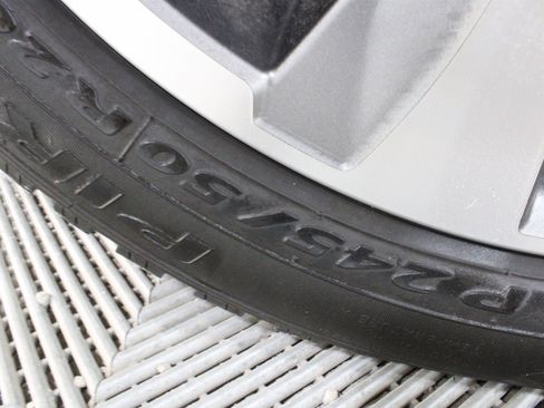 Used 2020 Subaru Ascent Limited image 37