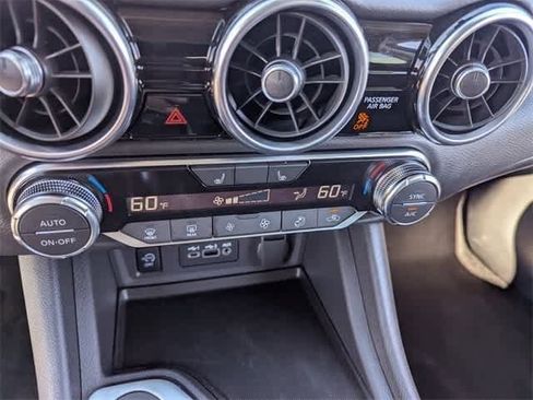 New 2025 Nissan Sentra SR image 20