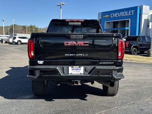Used 2023 GMC Sierra 2500 Denali image 9