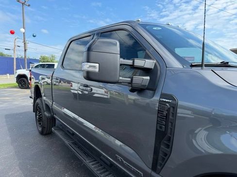 Used 2024 Ford F250 Lariat w/ Lariat Ultimate Package AWD/4WD image 9