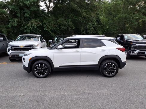 Certified 2021 Chevrolet TrailBlazer LT w/ Convenience Package AWD/4WD image 6