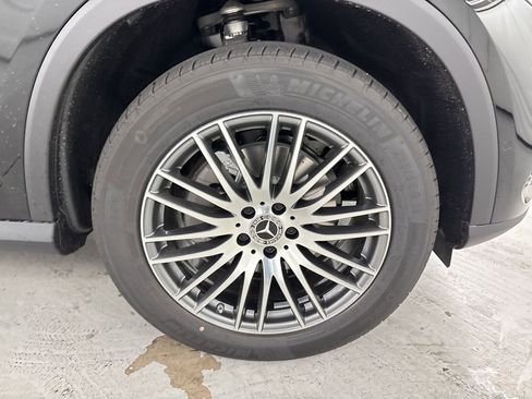 New 2026 Mercedes-Benz GLC 300 image 12