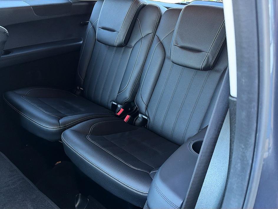 Used 2015 Mercedes-Benz GL 450 4MATIC image 19