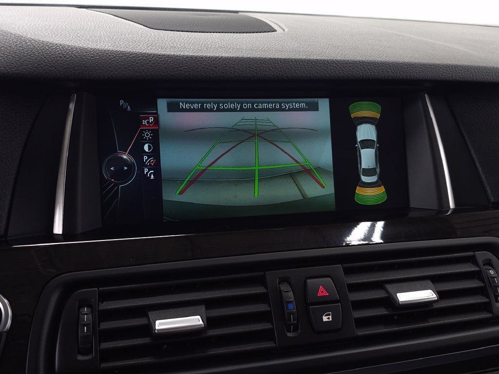 Used 2014 BMW 528i xDrive Sedan AWD/4WD image 24