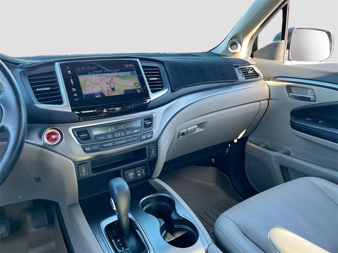 Used 2019 Honda Ridgeline RTL-T image 24