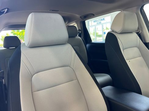 Used 2023 Honda CR-V EX image 31
