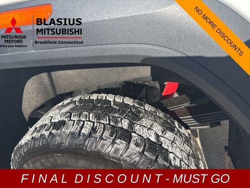 Used 2022 GMC Sierra 3500 AT4 w/ Gooseneck/5TH Wheel Package image 58