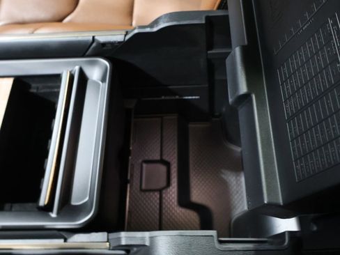 Used 2020 RAM 1500 Longhorn image 29