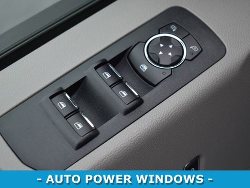 Used 2018 Ford F150 XLT w/ Trailer Tow Package image 7