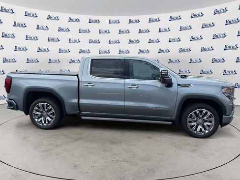 Used 2024 GMC Sierra 1500 Denali w/ Denali Reserve Package AWD/4WD image 8