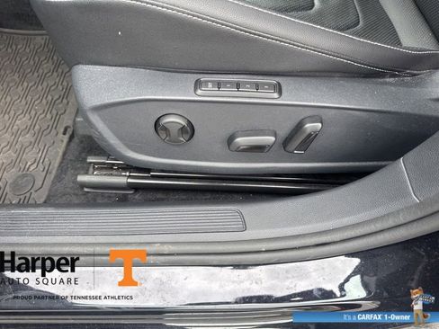 Used 2024 Volkswagen Jetta SEL FWD image 18