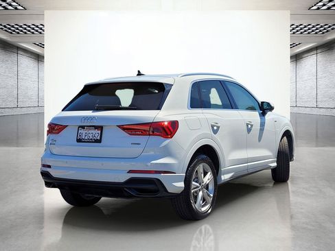 Used 2019 Audi Q3 2.0T Premium Plus w/ Premium Plus Package AWD/4WD image 7