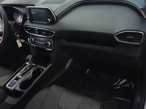 Used 2019 Hyundai Santa Fe SE FWD image 16