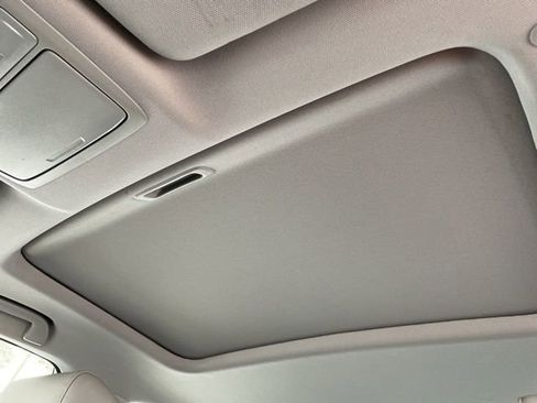 Certified 2018 Honda Accord EX-L image 21