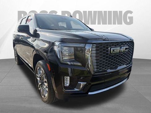 Used 2024 GMC Yukon Denali Ultimate AWD/4WD image 3