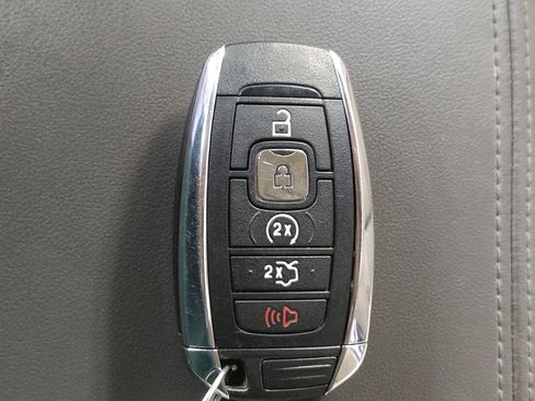 Used 2018 Lincoln MKZ Select w/ Select Plus Package image 32