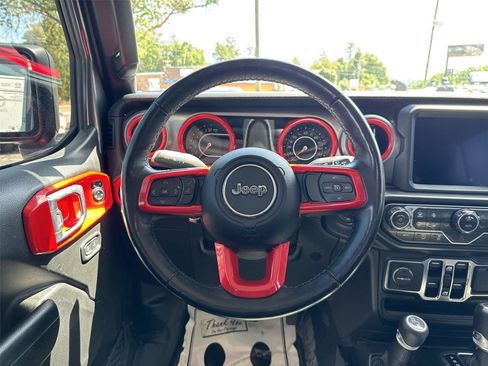 Used 2021 Jeep Gladiator Sport AWD/4WD image 16