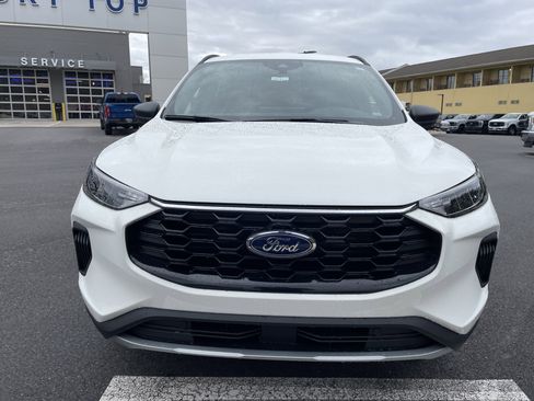 New 2026 Ford Escape ST-Line w/ Tech Pack #1 AWD/4WD image 2