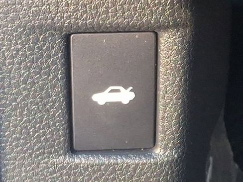 Certified 2023 Honda Accord EX image 26