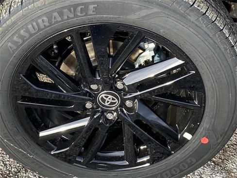 New 2026 Toyota Corolla Cross XSE image 6