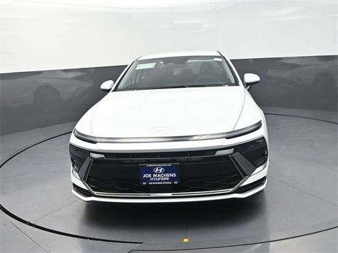 New 2026 Hyundai Sonata SEL image 3