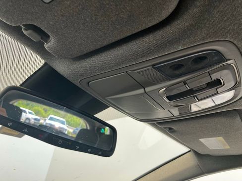 Used 2019 Hyundai Santa Fe Limited FWD image 12