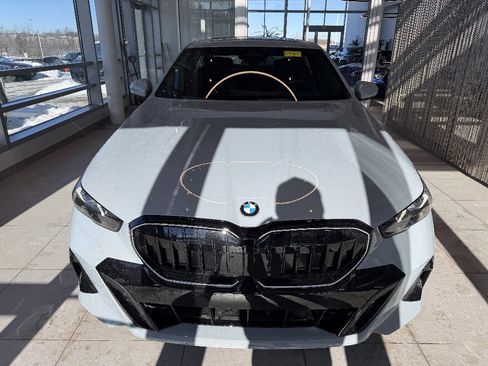 New 2026 BMW 530i xDrive w/ M Sport Package AWD/4WD image 2