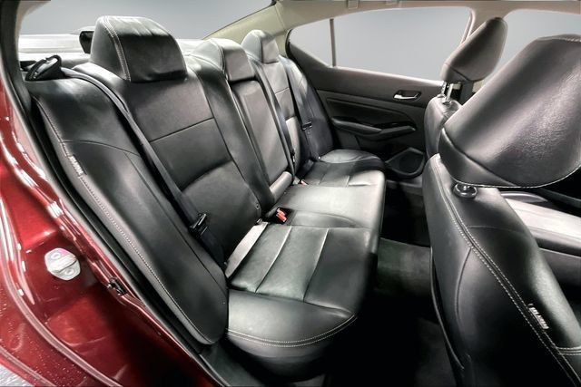 Used 2024 Nissan Altima 2.5 SL FWD image 24