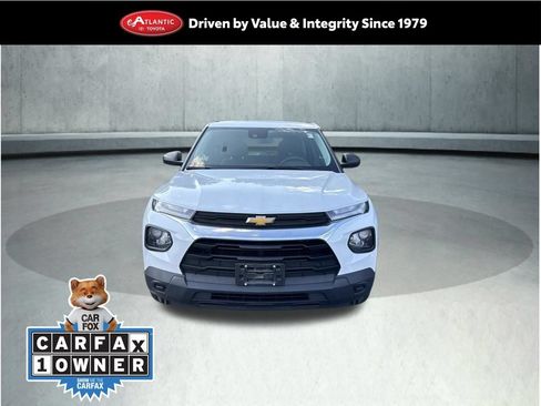 Used 2023 Chevrolet TrailBlazer LS FWD image 1