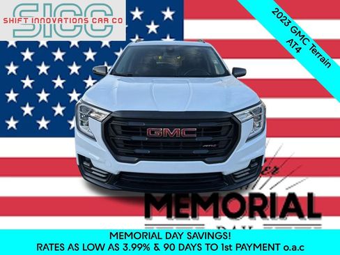 Used 2023 GMC Terrain AT4 AWD/4WD image 2