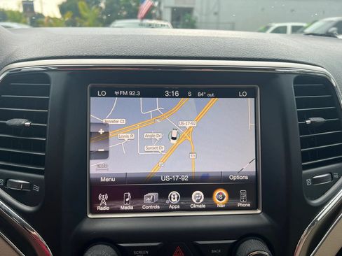 Used 2014 Jeep Grand Cherokee Limited RWD image 14