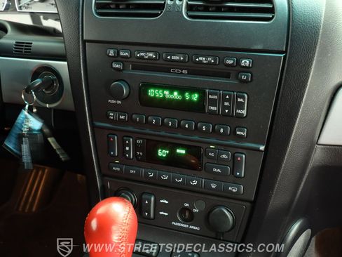 Used 2005 Ford Thunderbird RWD image 39