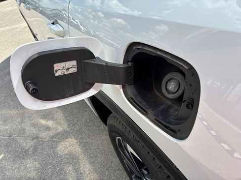 Certified 2026 Buick Enclave Sport Touring FWD image 15