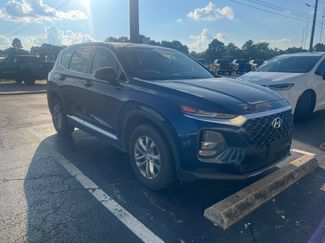 Used 2019 Hyundai Santa Fe SE AWD/4WD video 1