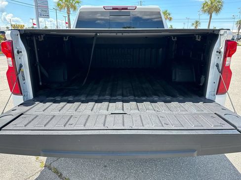 Used 2024 Chevrolet Silverado 1500 High Country w/ High Country Premium Package AWD/4WD image 16
