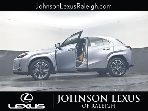 New 2025 Lexus UX 300h FWD image 23