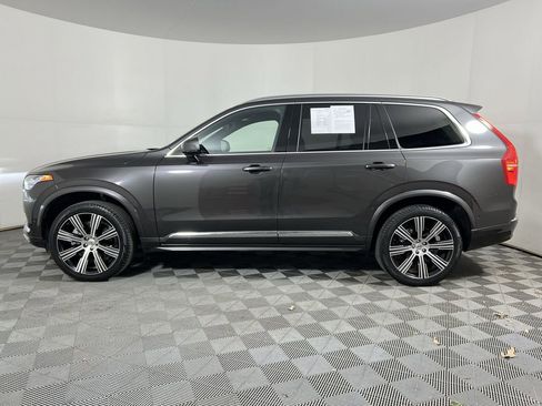 Certified 2024 Volvo XC90 B5 Plus w/ Protection Package Premier image 7