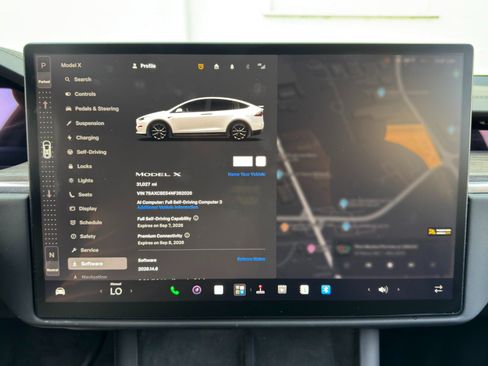 Used 2022 Tesla Model X AWD/4WD image 32