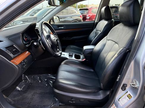 Used 2014 Subaru Outback 2.5i Limited AWD/4WD image 12