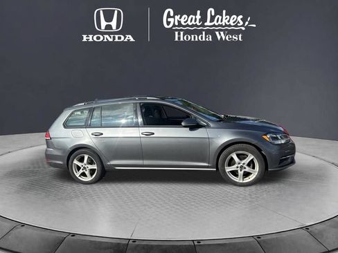 Used 2019 Volkswagen Golf S w/ Driver Assistance Package AWD/4WD image 6