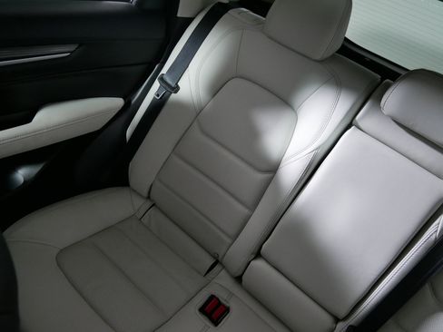 Used 2023 MAZDA CX-5 AWD 2.5 S w/ Premium Package image 12