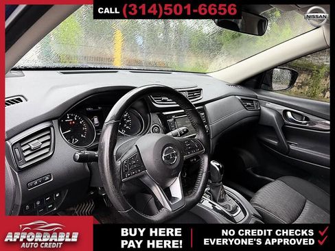 Used 2020 Nissan Rogue SV FWD image 9
