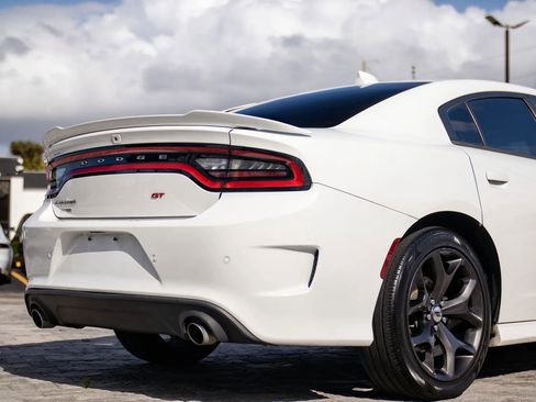 Used 2019 Dodge Charger GT RWD image 14